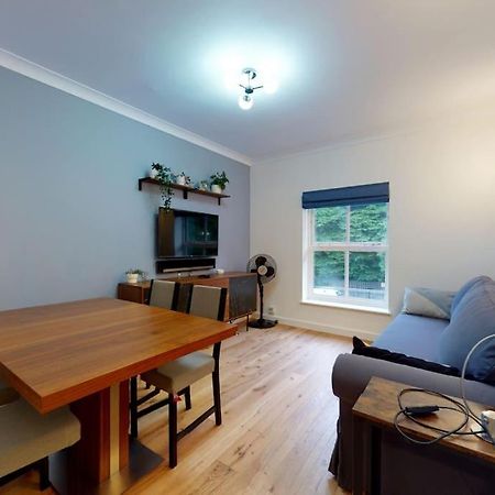 Lovely 2-Bedroom Flat Near Highgate Londres Extérieur photo